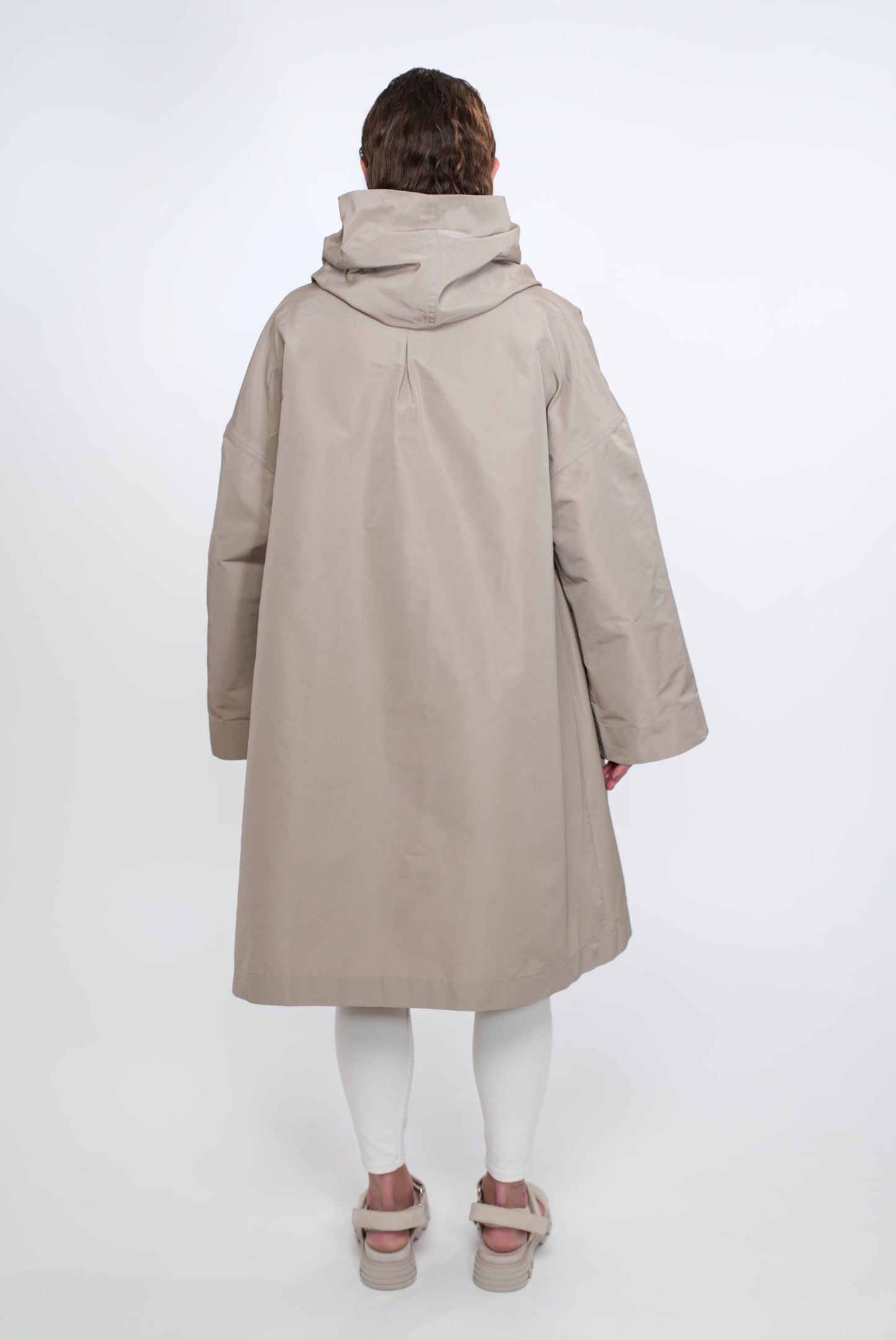 CAPE – 100 % Recycelte PET-Flaschen