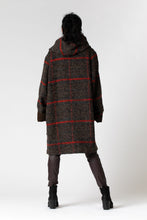 Laden Sie das Bild in den Galerie-Viewer, ROBINIA Nachhaltige Winterjacke aus recycelter Wolle, Karomuster / Load image into Gallery viewer, ROBINIA Nachhaltige Winterjacke aus recycelter Wolle, Karomuster