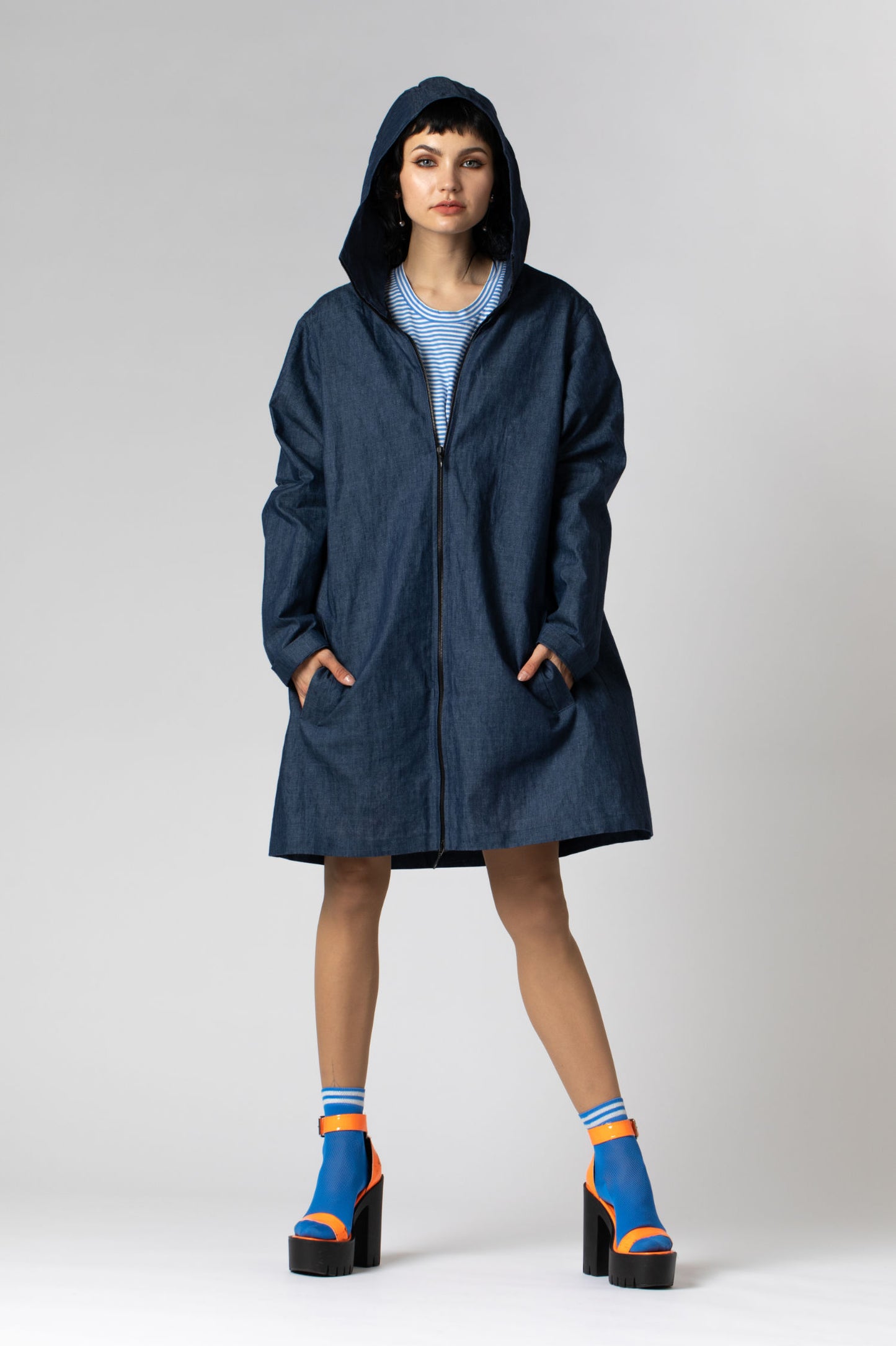 CANNA sustainable blue linen parka